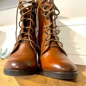 Brown Kenneth Cole boots